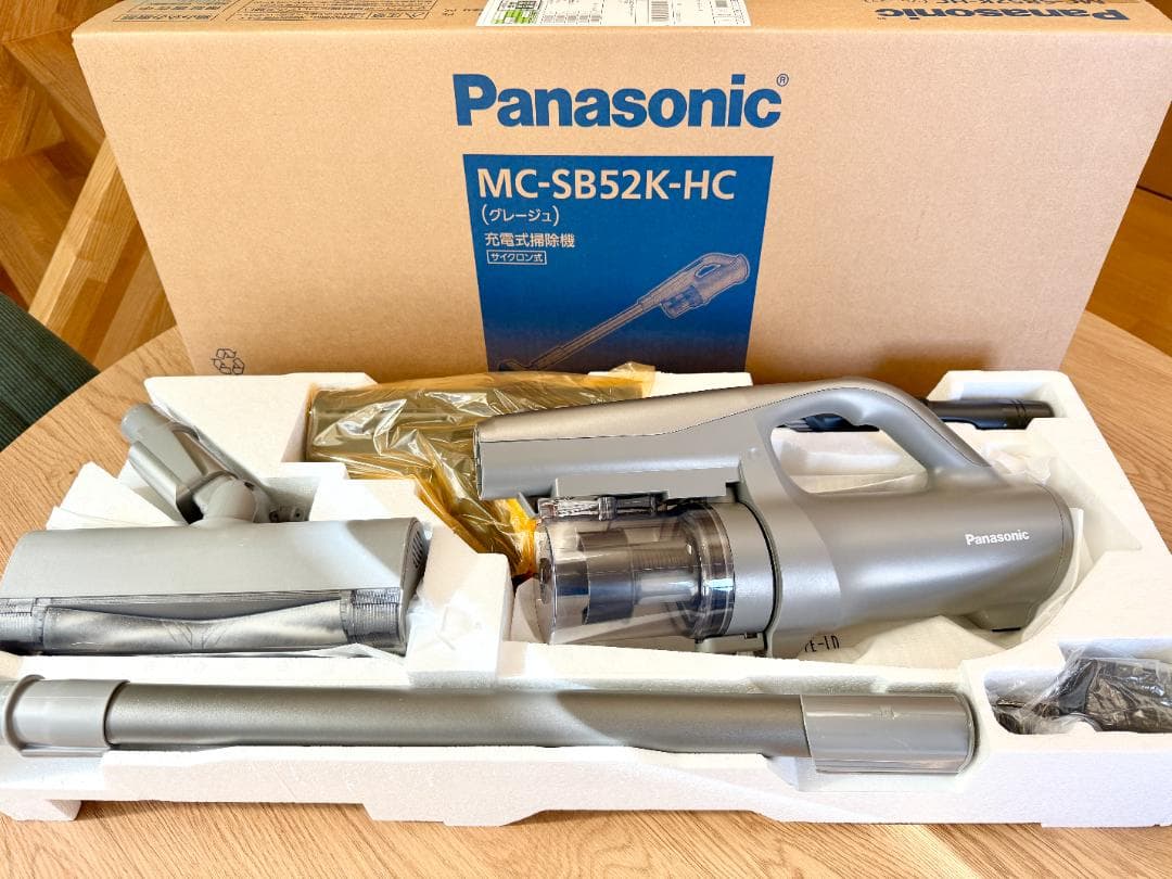 Panasonic コードレス掃除機 MC-SB52K-HC 本体