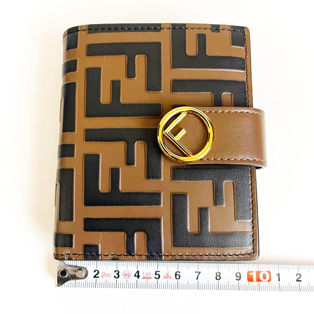 未使用級 FENDI FF is FENDI 二つ折り財布 付属品一式有り