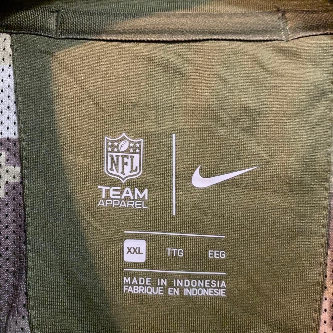 Nike NFL カロライナ　パンサーズ軍人感謝の日ナイロンジャケット古着