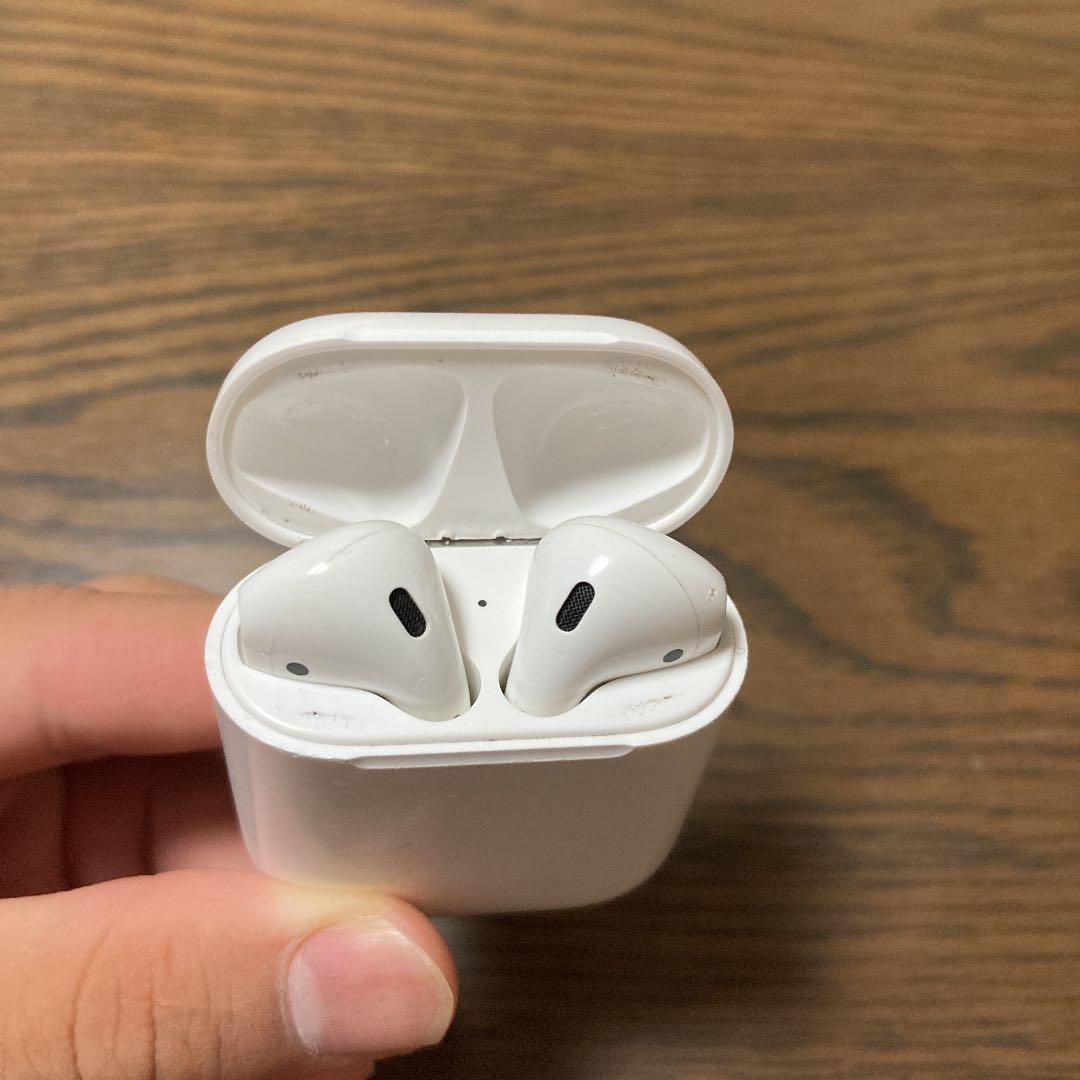 Apple AirPods 第1世代