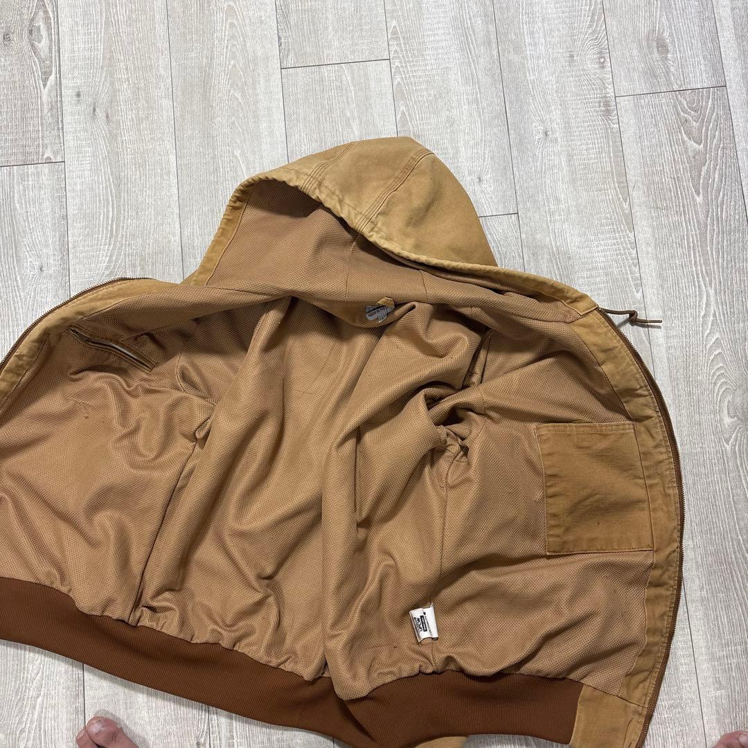 Carhartt フード付きジャケット