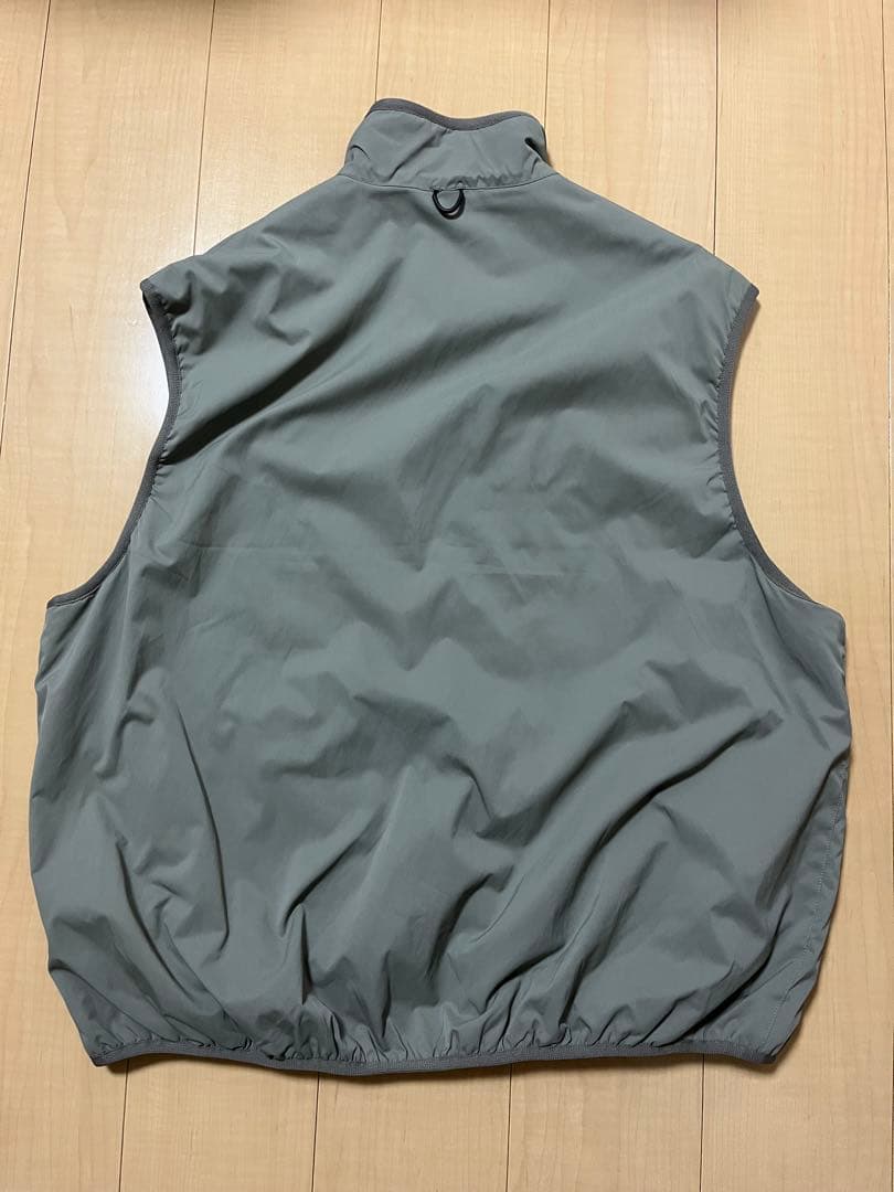 トップス DAIWA PIER39 REVERSIBLE MIL ECWCS VEST