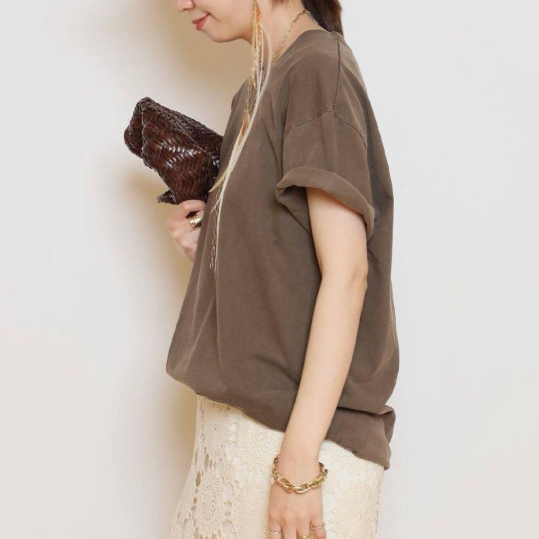 《タグ付き》ミューズドゥドゥーズィエムクラス　Refinement Tシャツ