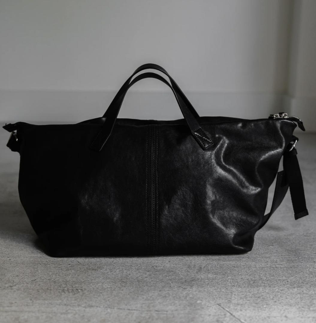 バッグ PRY Leather Front Zip Travel Bag