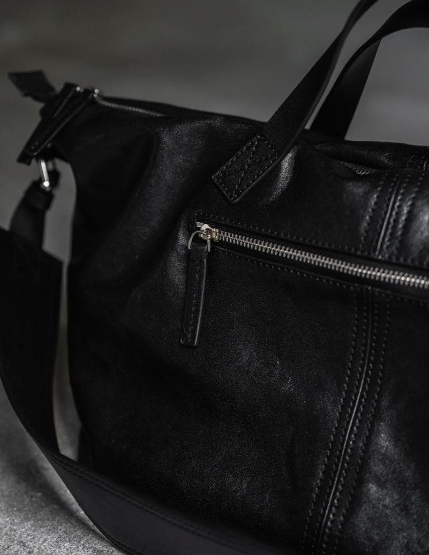 バッグ PRY Leather Front Zip Travel Bag