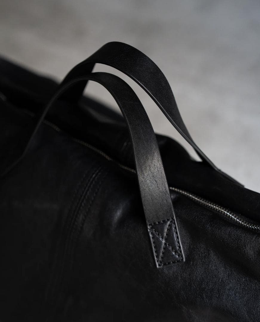 バッグ PRY Leather Front Zip Travel Bag