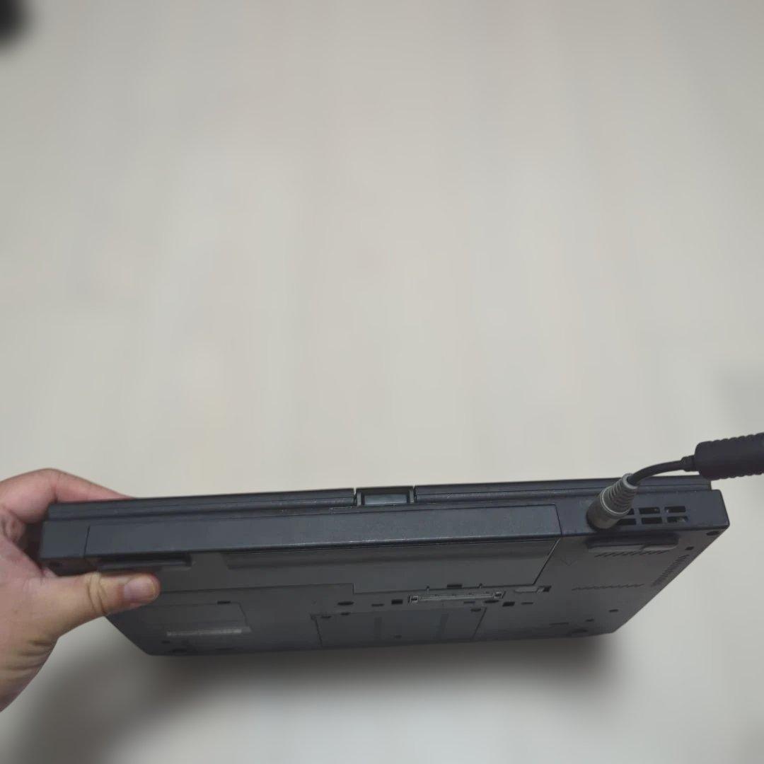 ガ*ン様 Lenovo ThinkPad X220Tablet