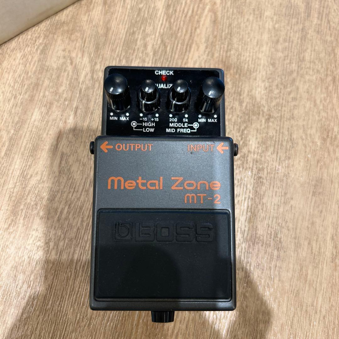 BOSS MT-2 (l Zone) エフェクター