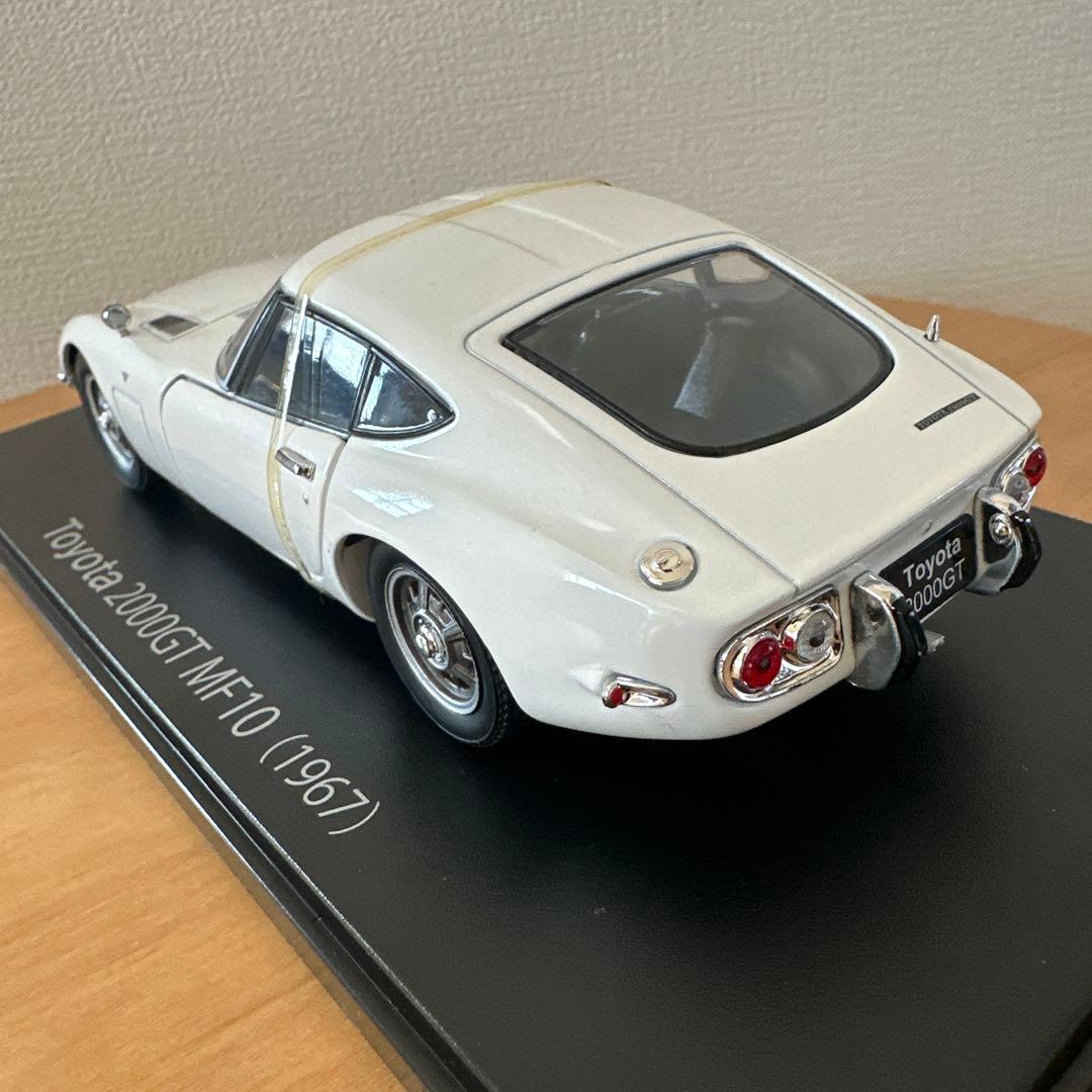 ミニカー　トヨタ2000GT
