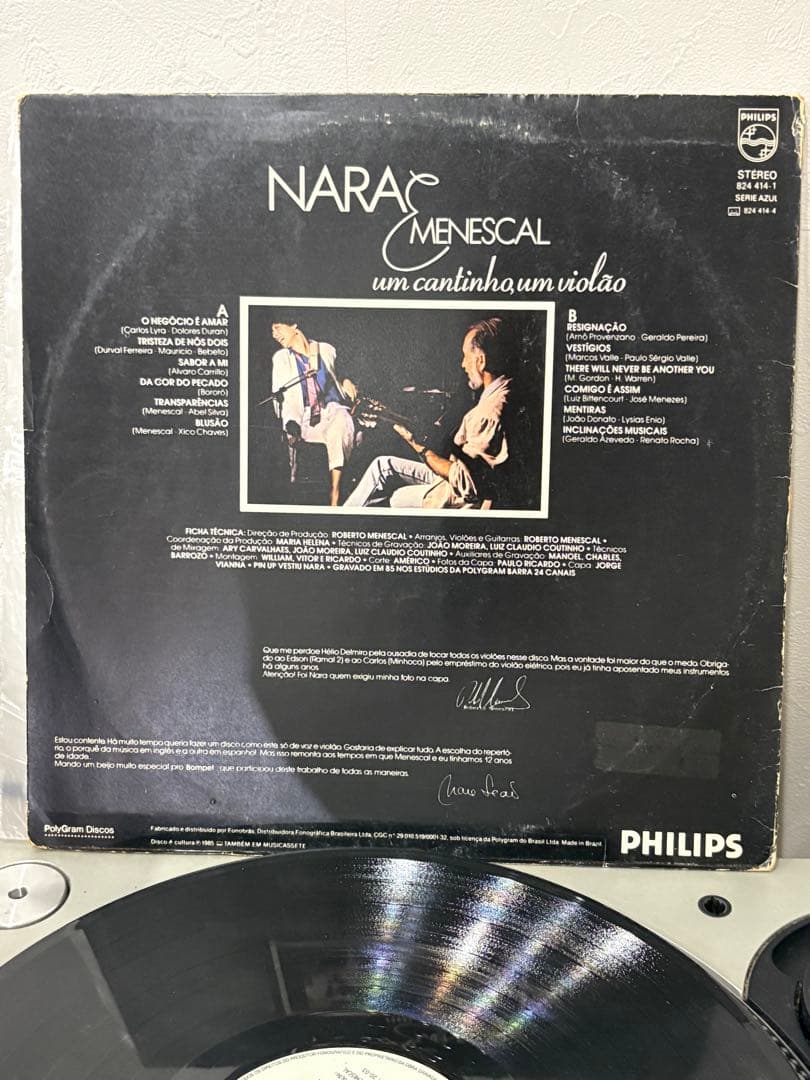 Nara e Menescal um cantinho um violão