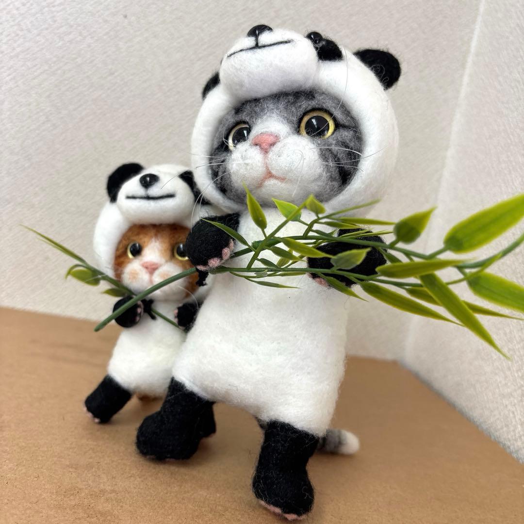 羊毛フェルト　猫パンダ×ちび猫パンダ(*☻-☻*)