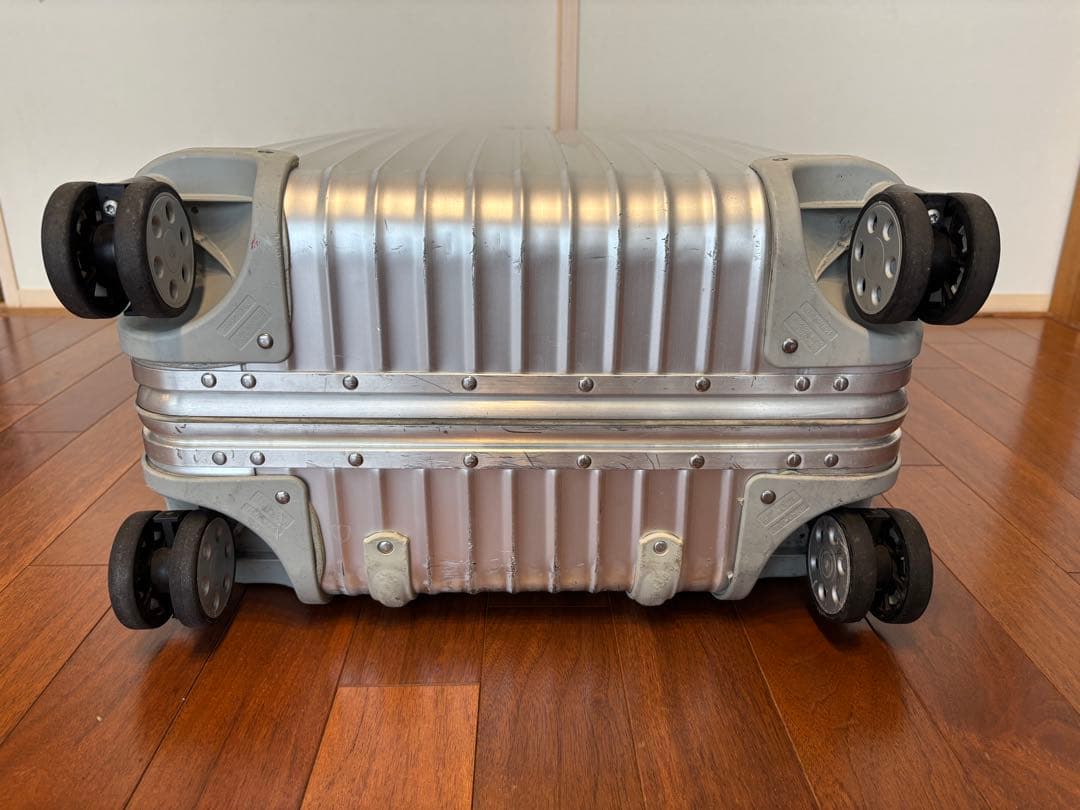RIMOWA トパーズ TOPAS 4輪62L アルミ製　ハワイ正規店購入モデル