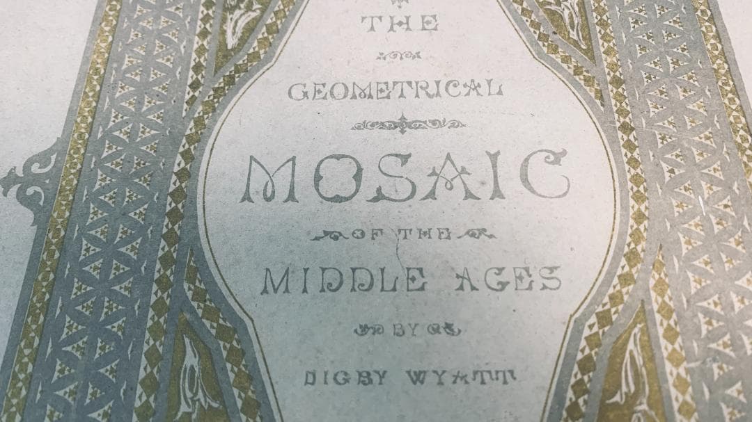 洋書 The Geometrical Mosaic of the Middle Age