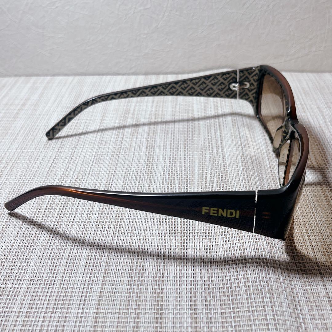 FENDI フェンディ サングラス ブラウン ケース付き ズッカ イタリア製