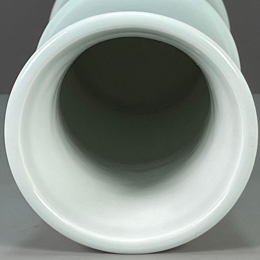 大清雍正彫刻花紋竹節賞瓶 景徳鎮 陶磁器 装飾品 工芸品 美術品 置物