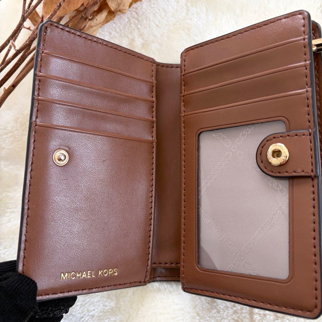 【美品‼︎】MICHAEL KORSマイケルコース二つ折財布　未使用に近い♡