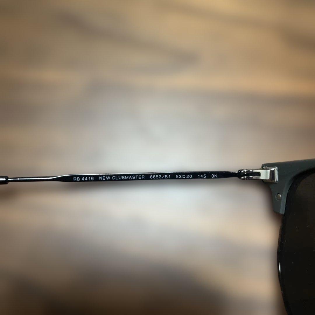 Ray-Ban グレー フレーム ブラックレンズ サングラス