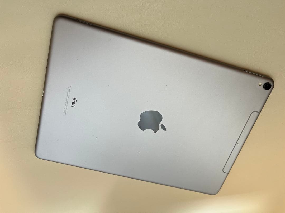【中古品】iPad pro 10.5インチ 512G スペースグレイ