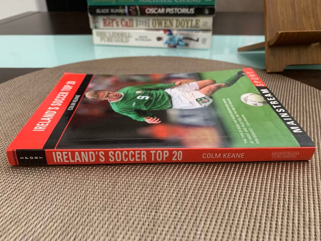 洋書 IRELAND'S SOCCER TOP 20