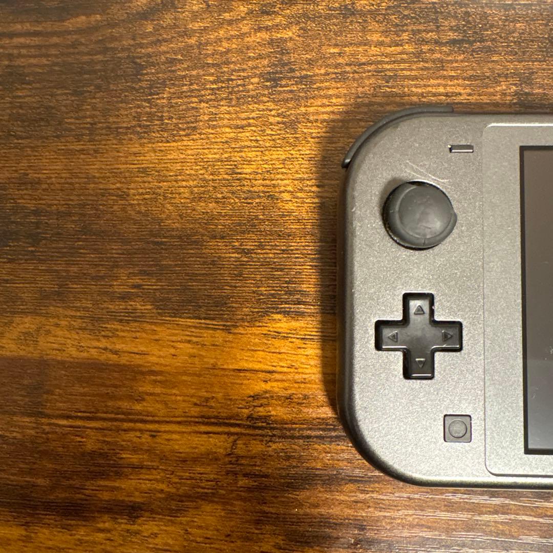 Nintendo Switch Lite（ディアルガ・パルキア）