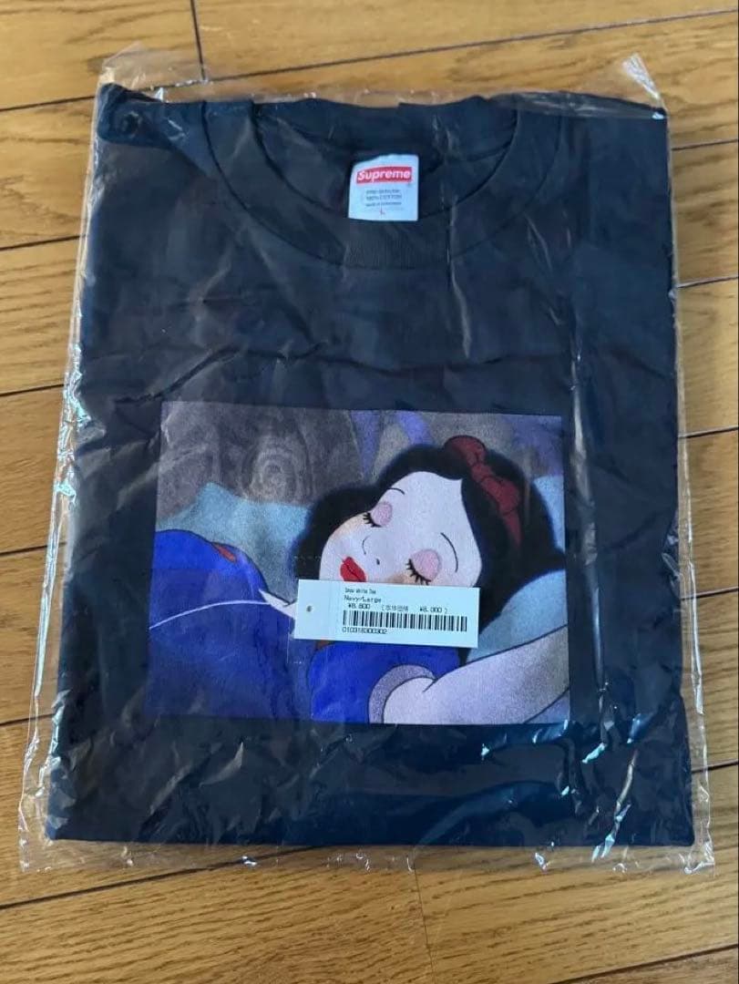 Supreme 白雪姫