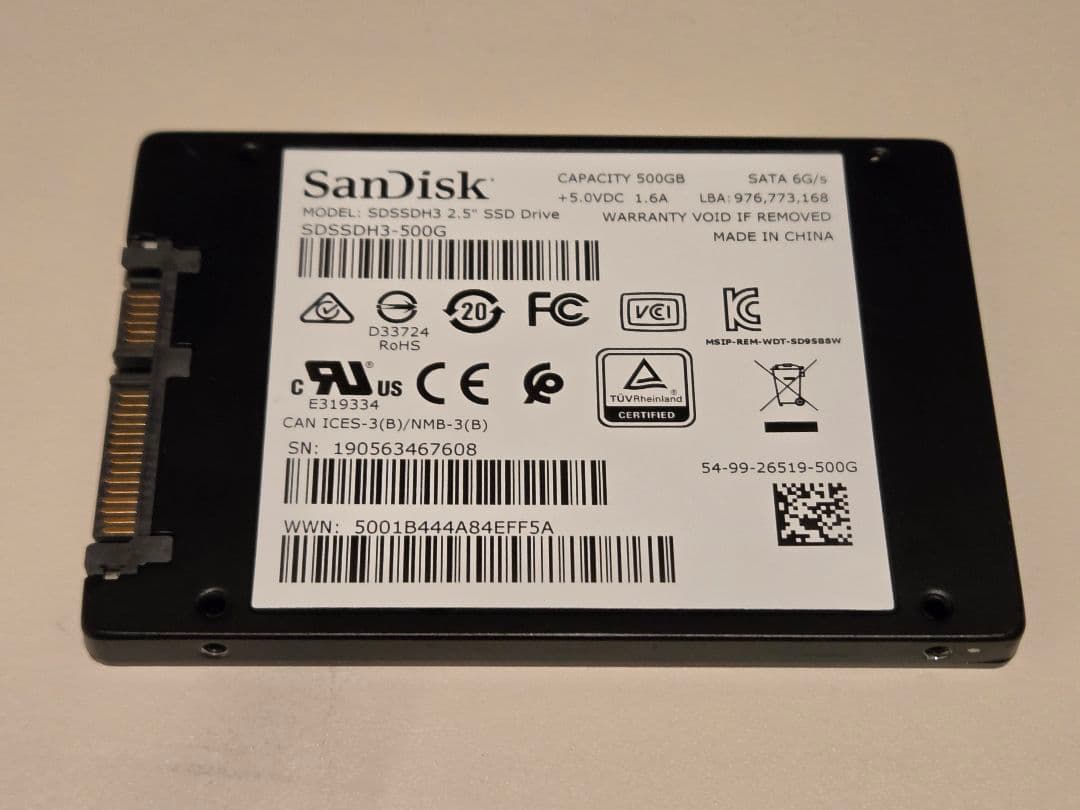 SanDisk Ultra 3D SSD 500GB①◆健康状態98%