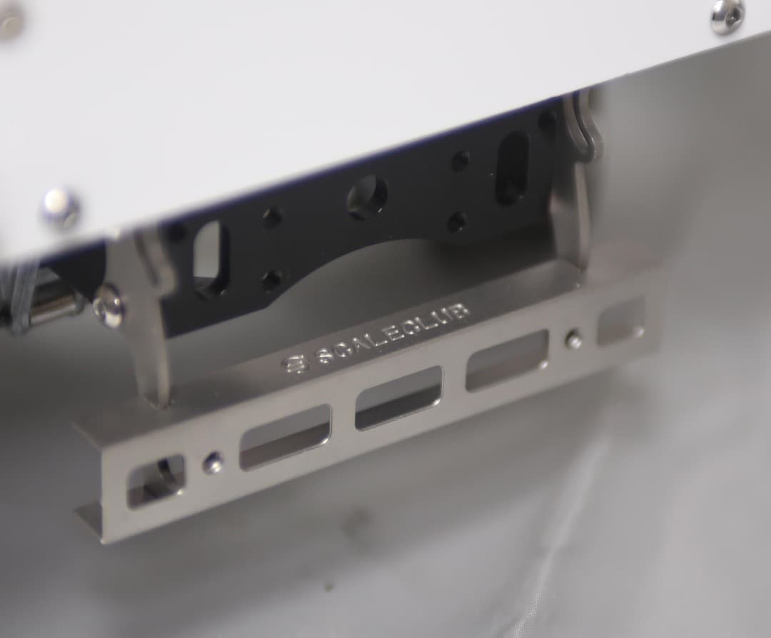 ■SCALECLUB キャビンホルダー CABIN HINGE HOLDER