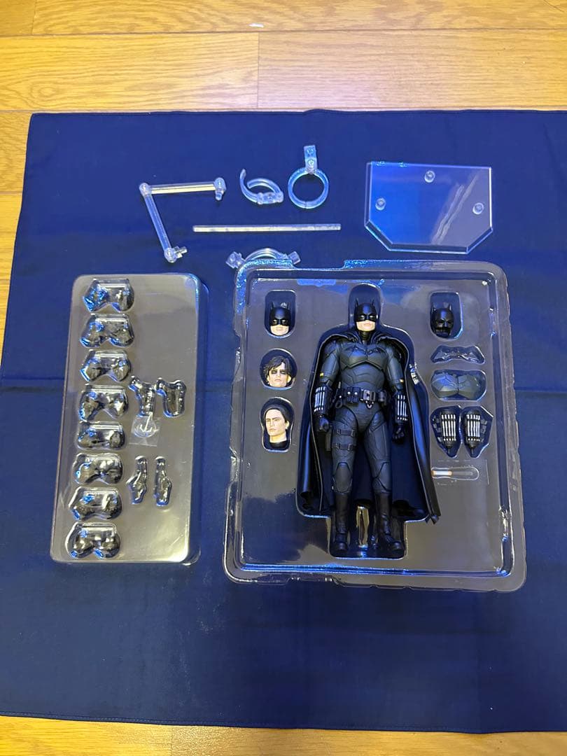 MAFEX バットマン THE BATMAN フィギュア