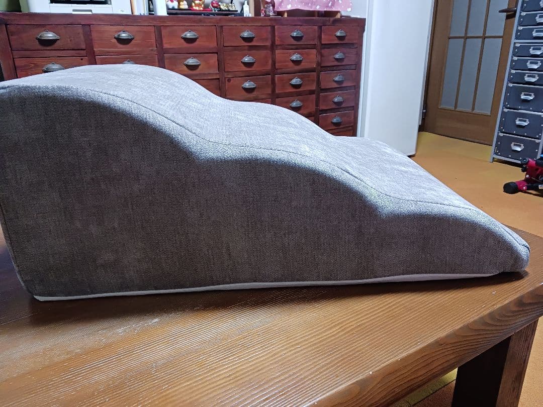 新品未使用　エムール　3段ドッグスロープ　モカグレー