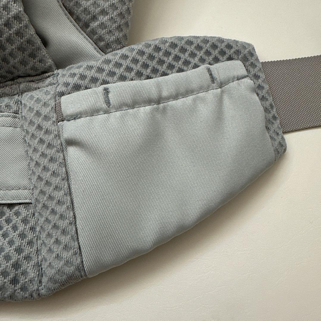 美品　エルゴ　ergobaby OMNI　Breeze 抱っこひも パールグレー