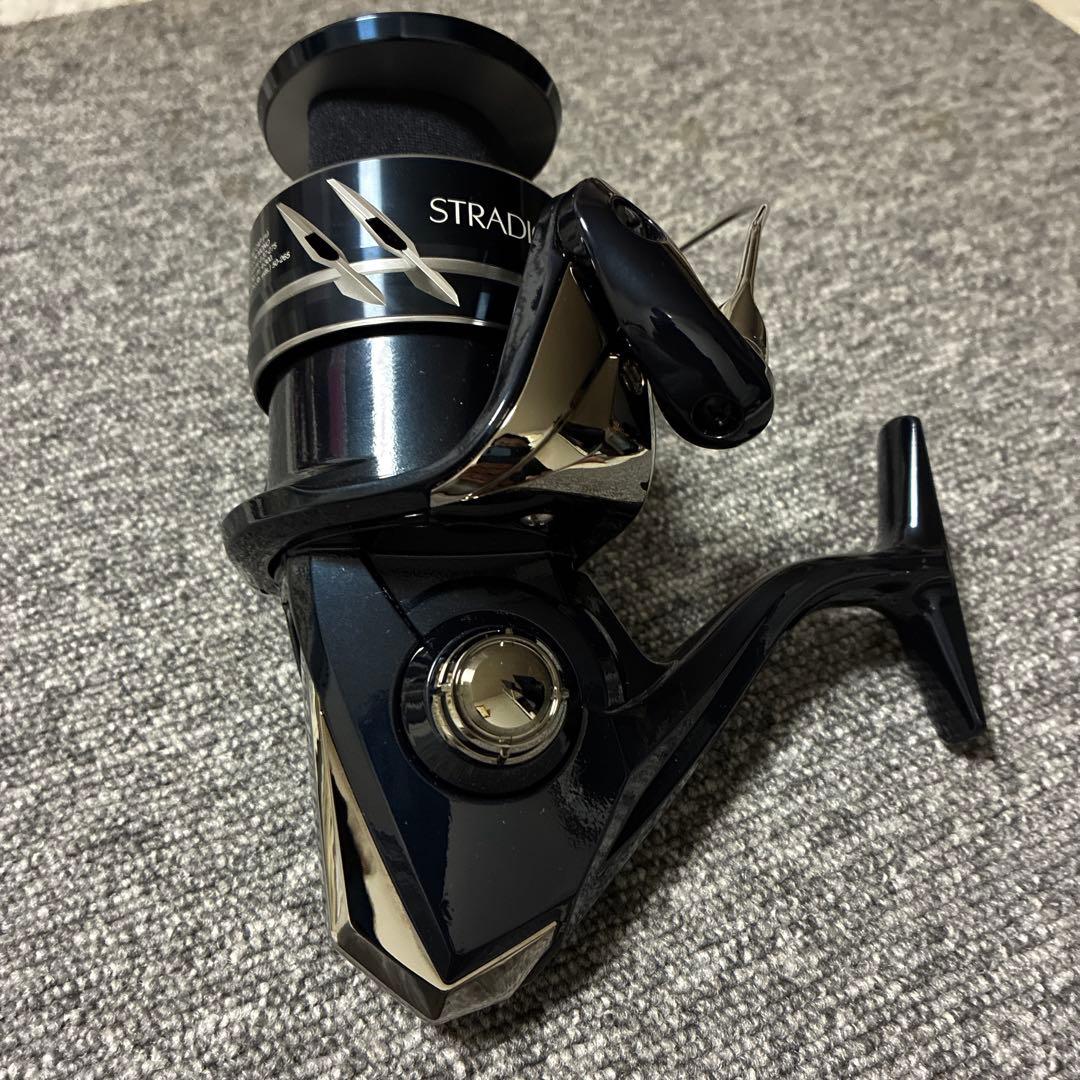 SHIMANO STRADIC SW 8000HG スピニングリール