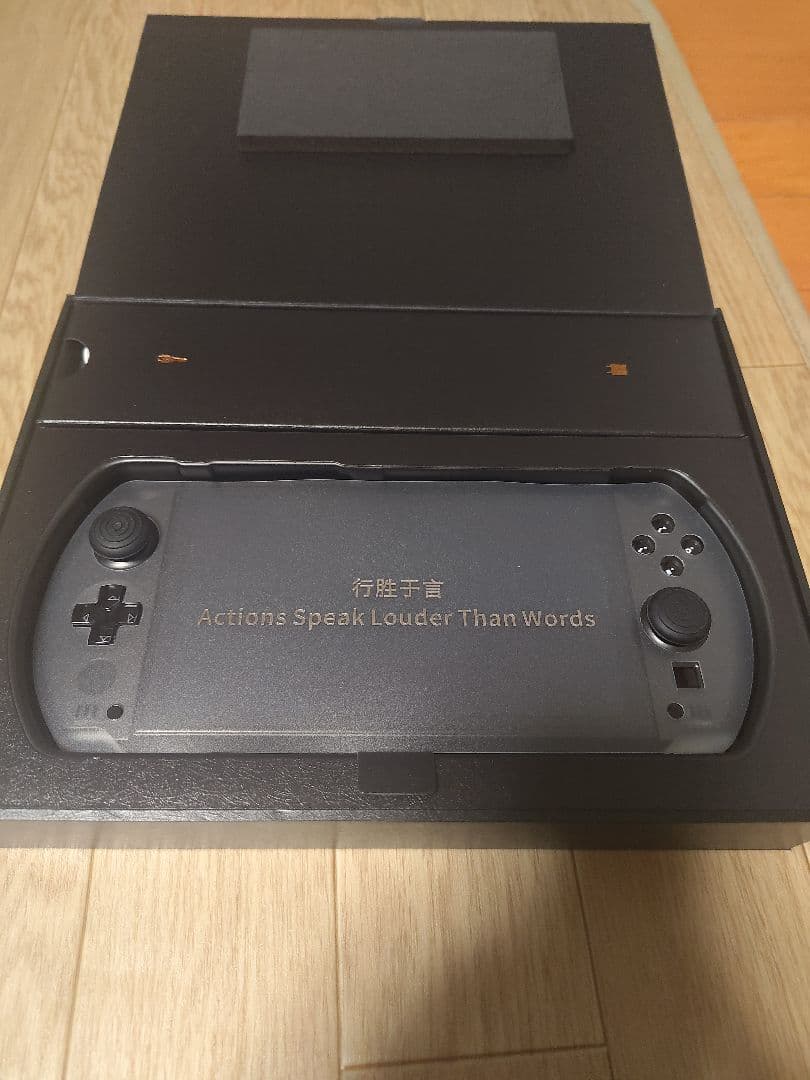 gpd win4 2022　6800U 1TB　32GB
