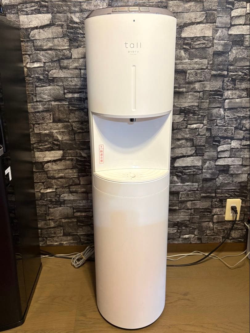 富士山の名水 エブリィフレシャス tall 本体＋カートリッジ3個付き