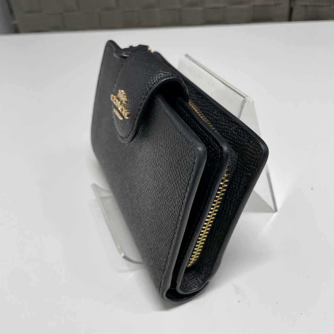 s*i様 COACH ブラック 二つ折り財布