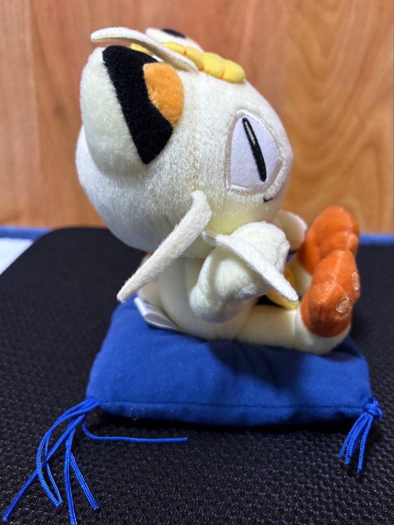 てまねきニャース　ぬいぐるみ　ポケモンセンター限定