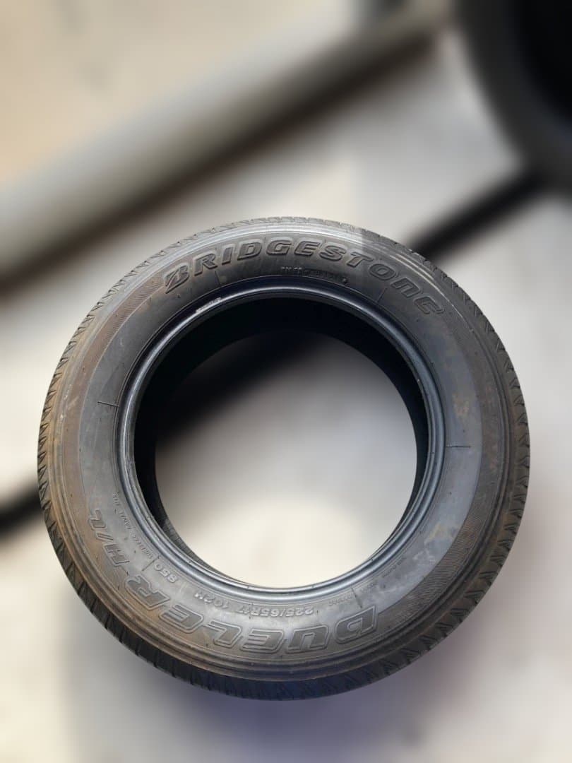 225/65r17インチサマータイヤ 4本セット