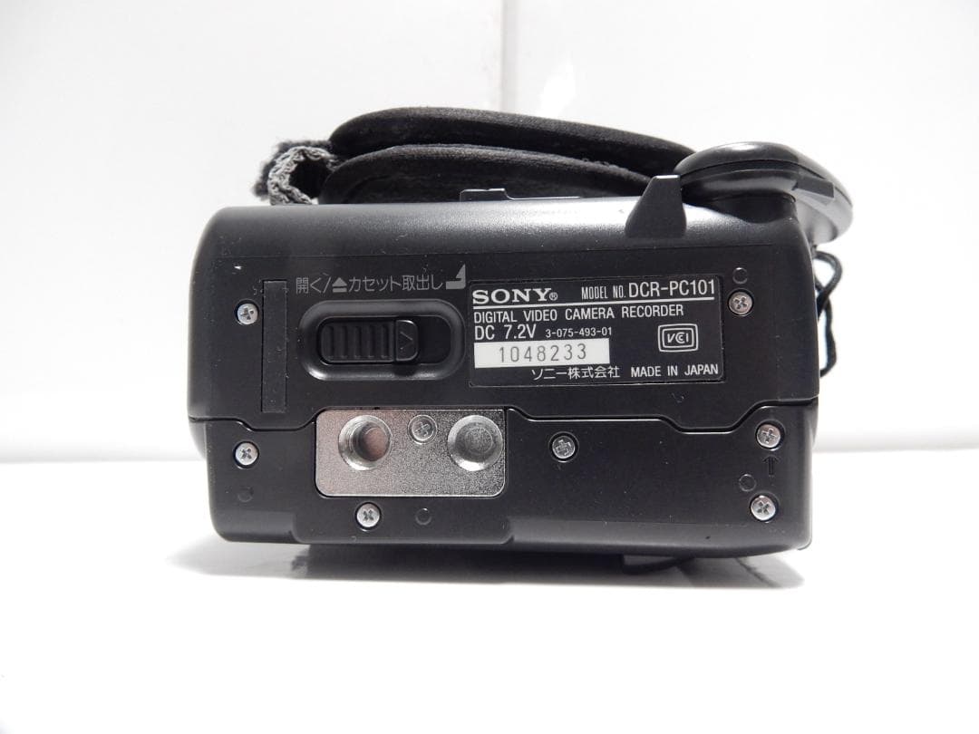 希少　Mini DV　Sonyソニービデオカメラ　DCR-PC101　再生はOK