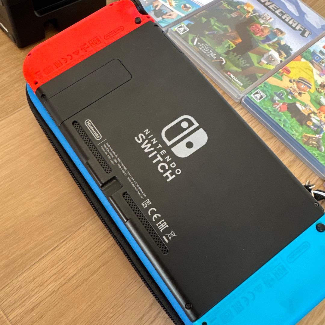 Nintendo Switch 本体　ハードケース、ソフト付き