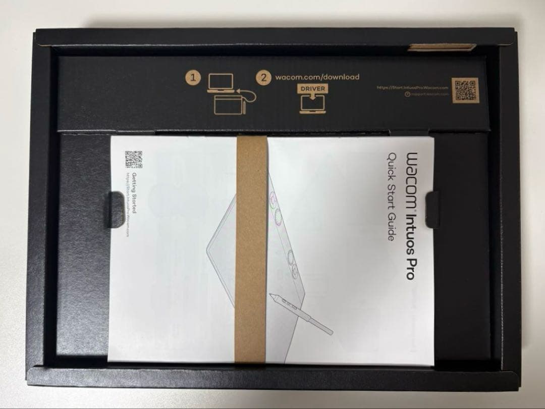 Wacom Intuos Pro Medium 本体