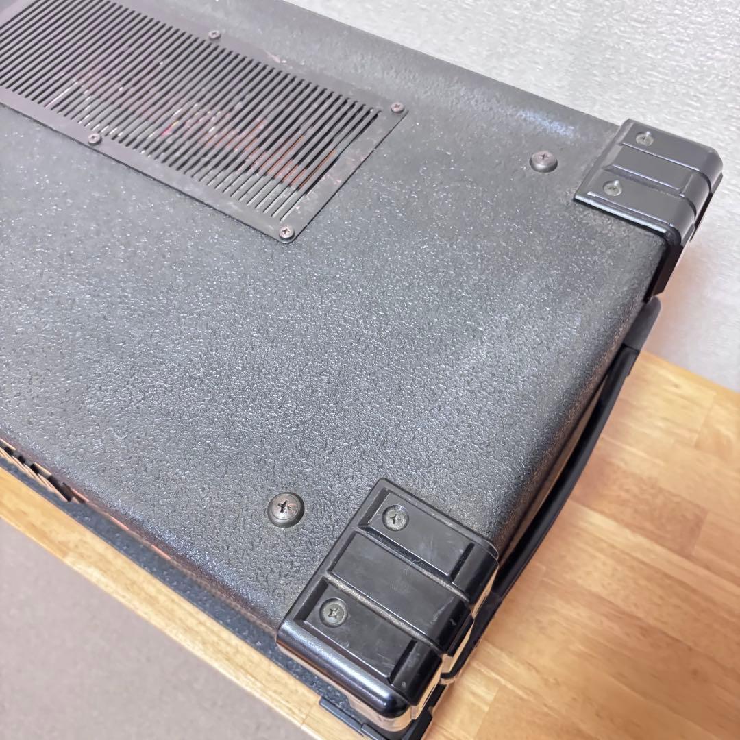 ヤマハ　B100Ⅲ ベースヘッドアンプ