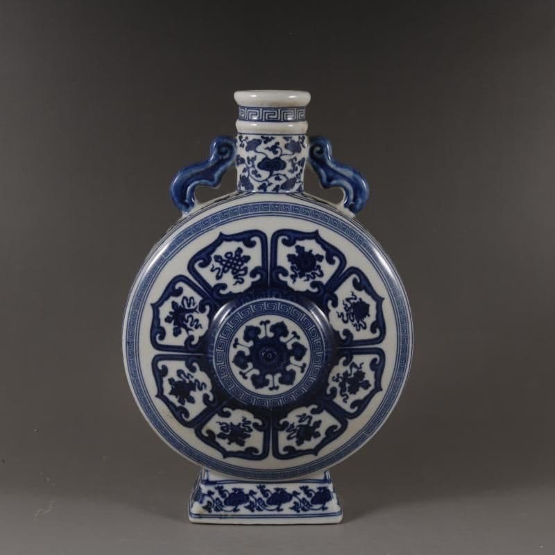 乾隆青花八宝抱月扁瓶 景徳鎮 陶磁器 装飾品 現代工芸品美術品 置物