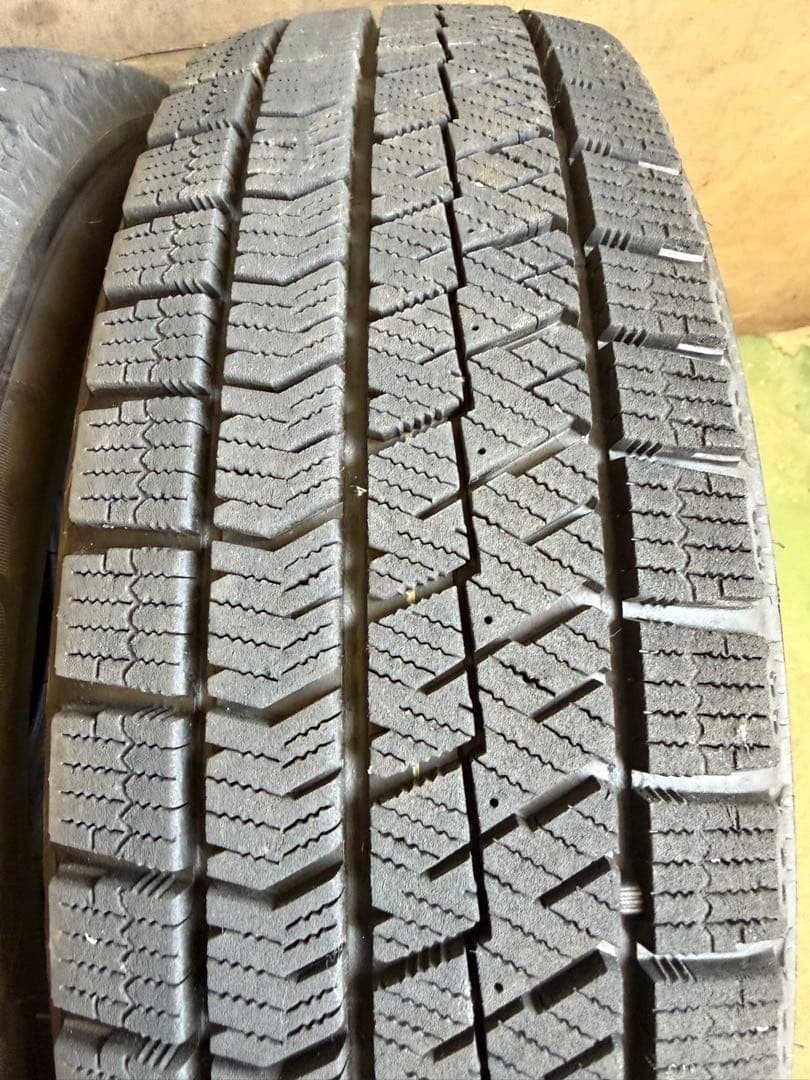 送料込 165/65R14 スタッドレス 20年製 BS VRX2