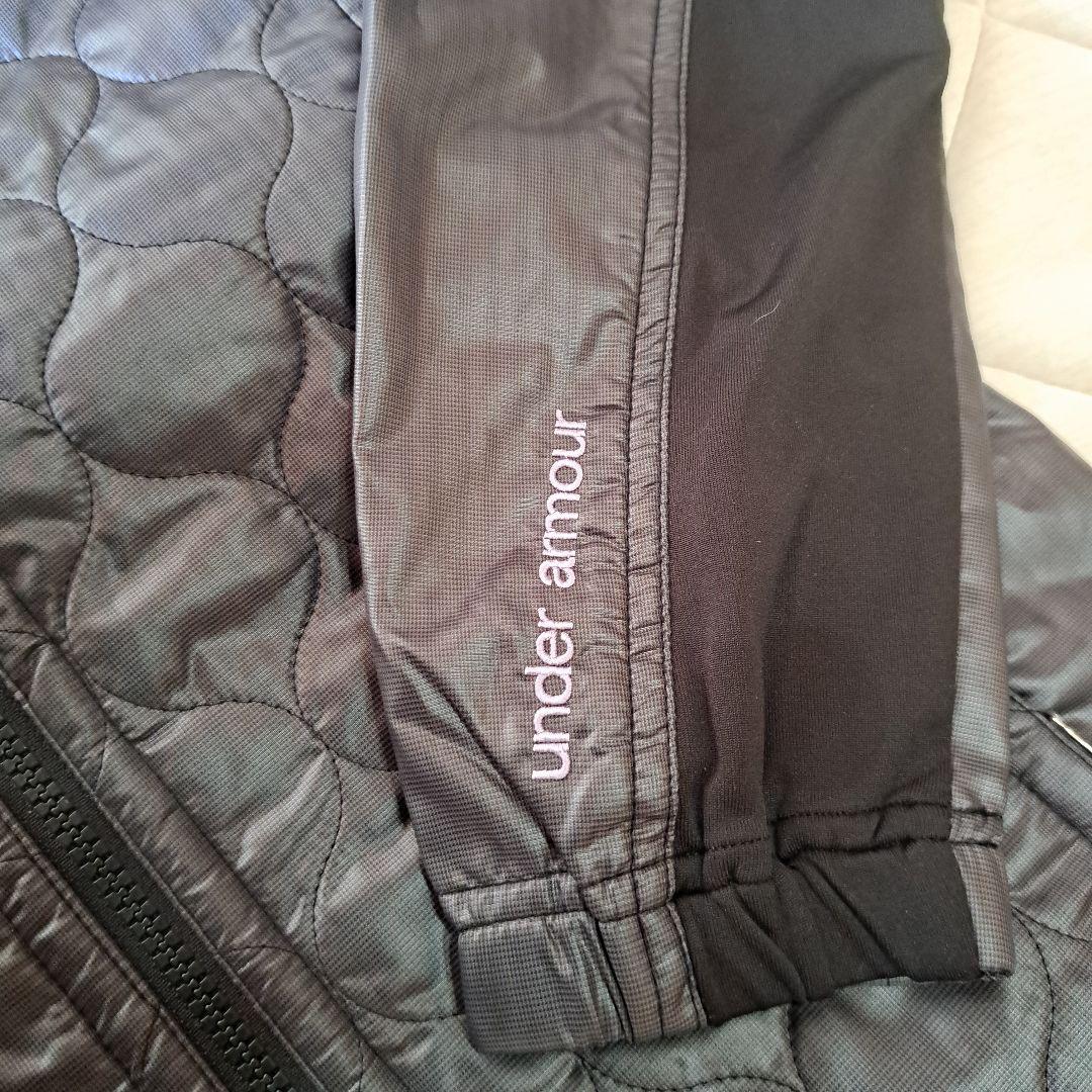 お値下げ中Under Armour ダークグレー ジャージ上下セット