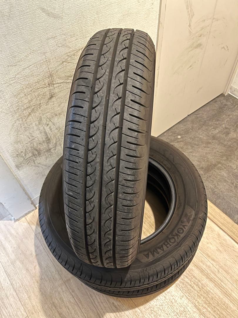 送料込！バリ山！24年製！ヨコハマブルーアース145\80-13 3本のみ