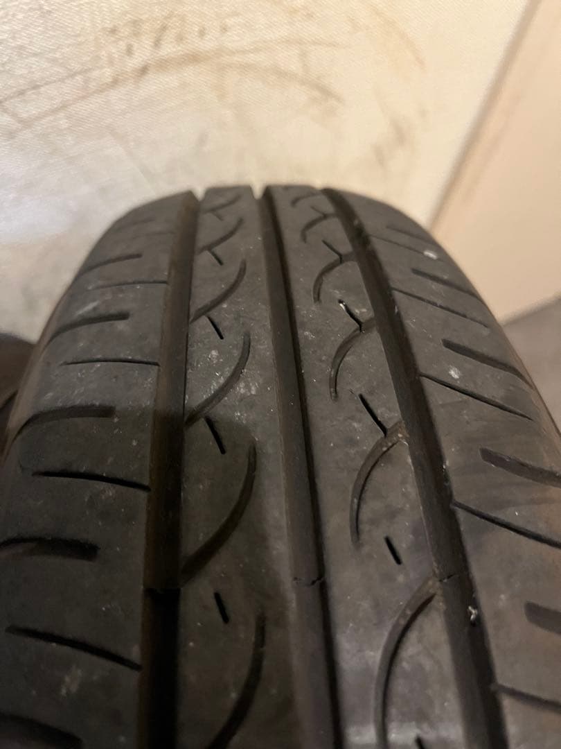 送料込！バリ山！24年製！ヨコハマブルーアース145\80-13 3本のみ