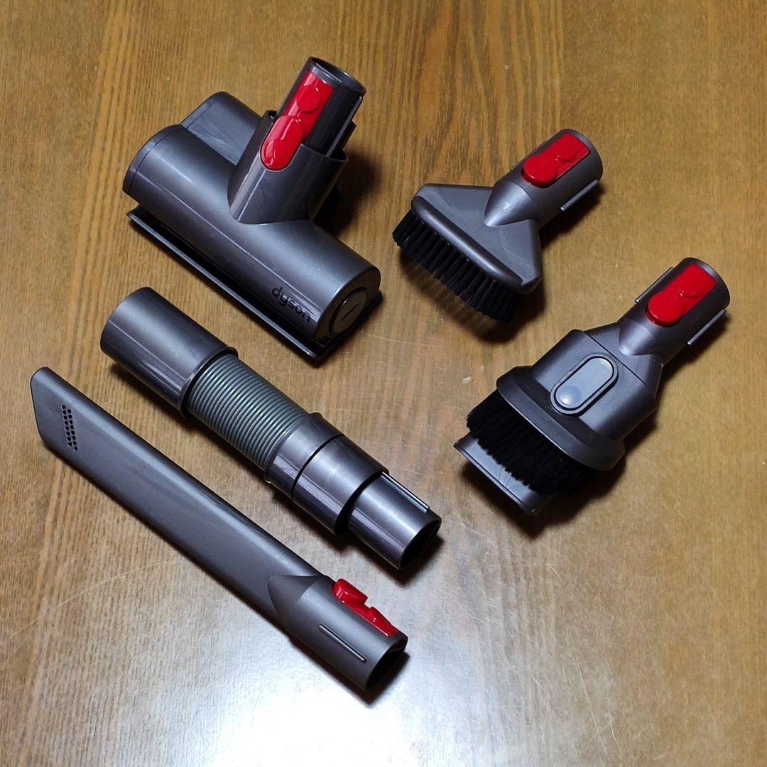 ダイソン V8 SV10掃除機＋マキタ18vアダプターセット分解清掃済み 動作品