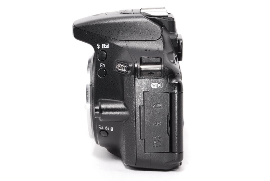 ◆WiFiで転送◆Nikon D5500◆すぐ使える◆一眼レフカメラ◆Wレンズ◆