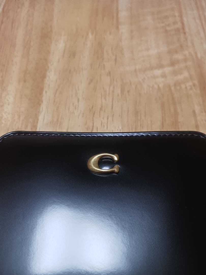 【完売品】COACHエッセンシャルビフォードウォレット・チャーム