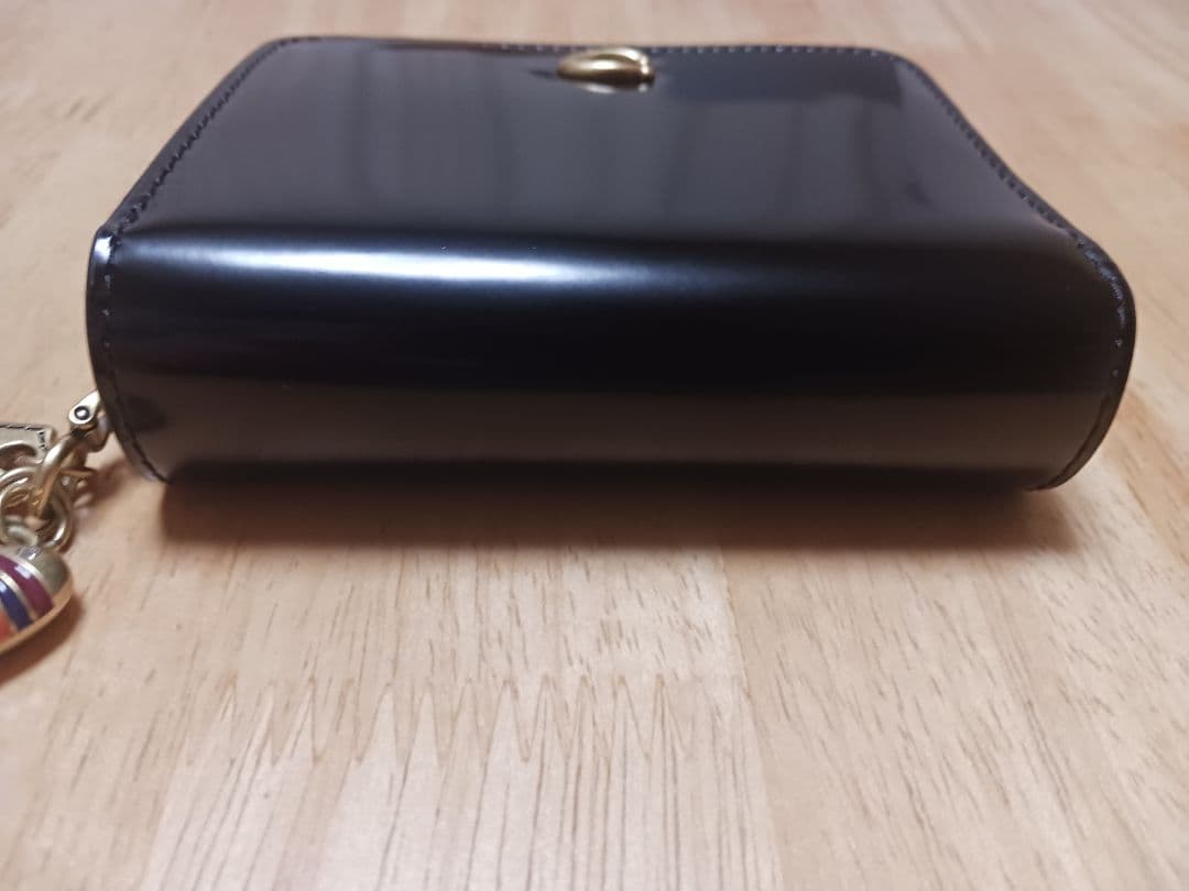 【完売品】COACHエッセンシャルビフォードウォレット・チャーム
