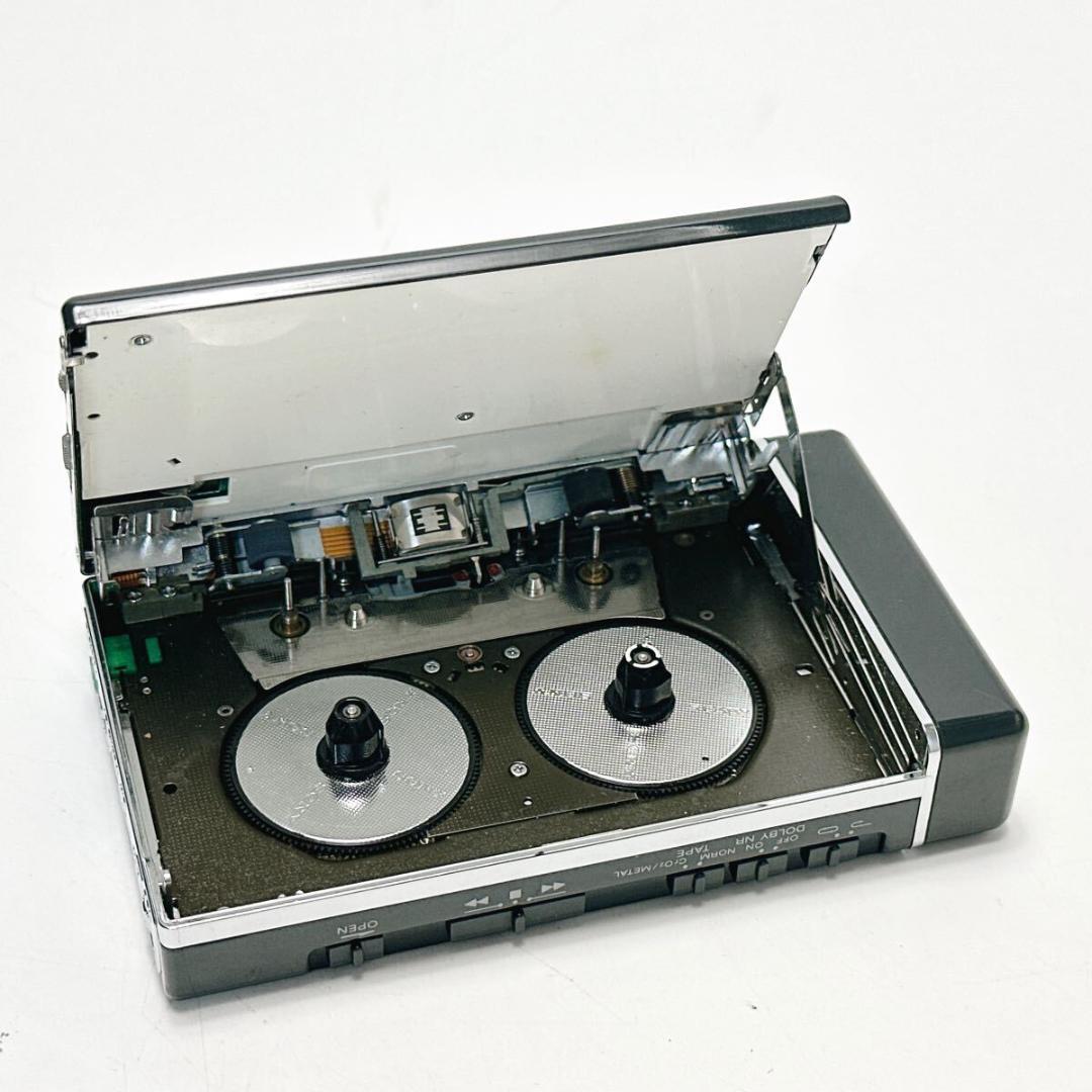 SONY ソニー WM-F109 FM/AM ステレオカセットウォークマン